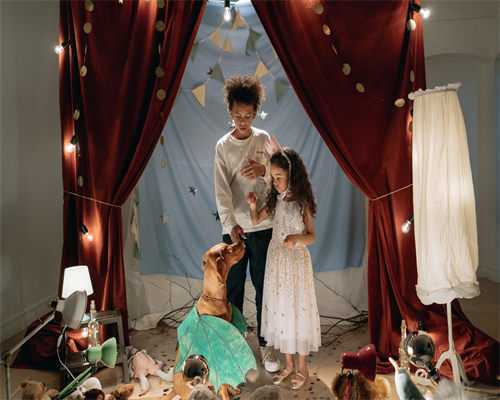 在成都地区做试管婴儿生一对生宝宝费用多少